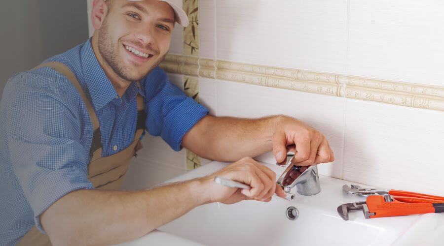 Handle or spout repair in Edinburg, IL